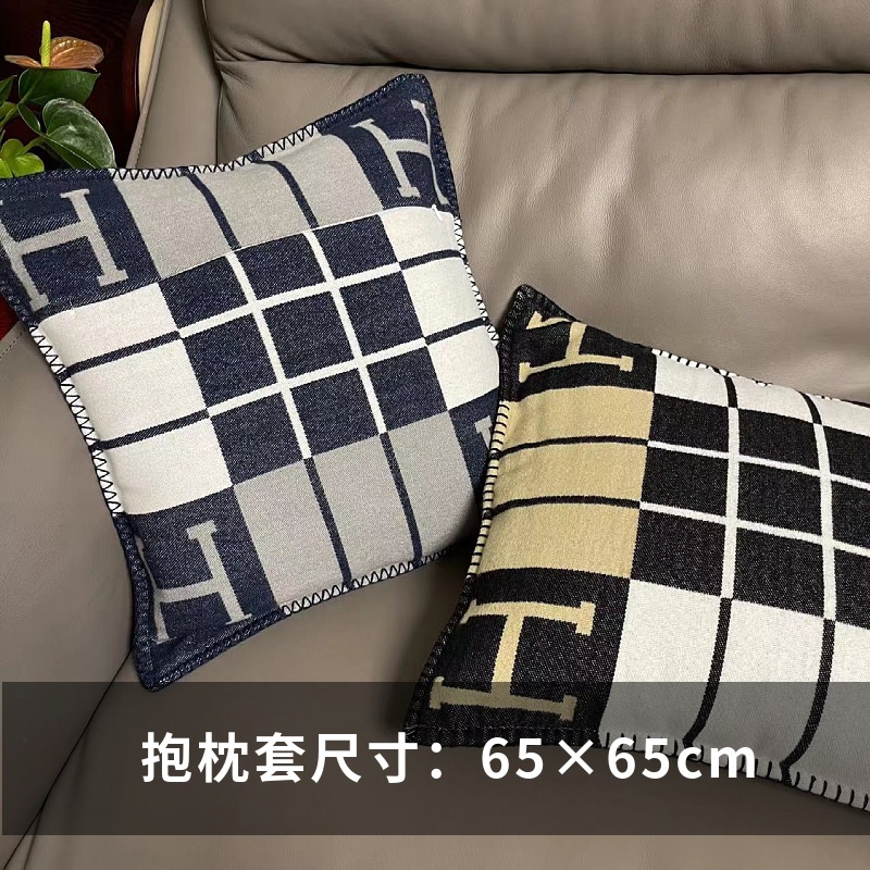 抱枕套子大号65×65枕芯二合一靠垫套车载垫子办公室午睡靠枕