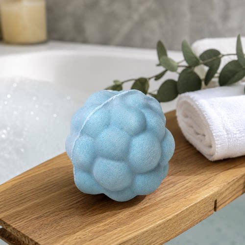 现货英产lush 黑莓汽泡弹blackberry滋润汽泡弹泡澡球泡泡浴