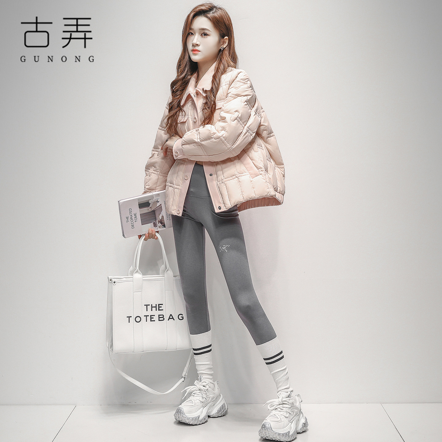 小香风轻薄羽绒服女士2025冬季新款小个子时尚高级感时尚短款外套