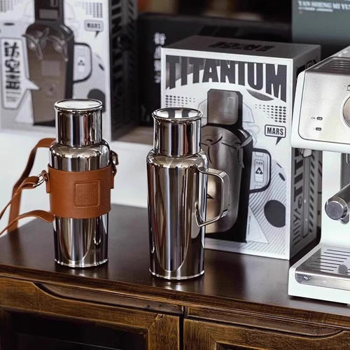 新款高端钛空壶焖茶壶旅行茶壶 家用保温瓶带温显水瓶车载泡茶壶