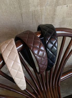 好搭的菱格 女士高级感洋气发箍女日常外戴纯色复古皮质头箍头饰