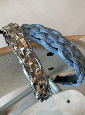 小众编织皮质 牛仔蓝发箍女款高级感洋气时尚头箍发饰2026新款