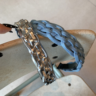 小众编织皮质 牛仔蓝发箍女款高级感洋气时尚头箍发饰2026新款