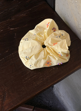 明媚奶黄 手工钉珠蓬松大肠发圈女高级感洋气时尚扎头发头绳发饰