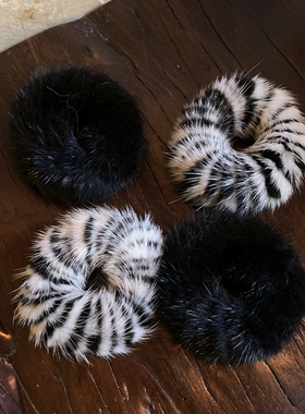 柔软又调性水貂毛 2025巨好看的发圈女高级感洋气时尚毛毛头绳