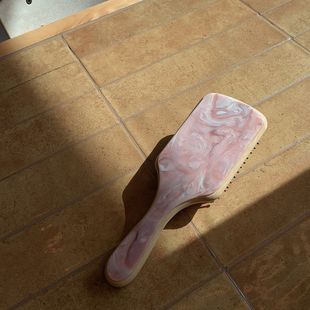 法式复古粉色纹理梳子按摩头皮经络 高品质醋酸气囊梳发梳高端