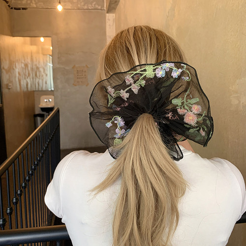 ins仙气刺绣花朵大肠发圈