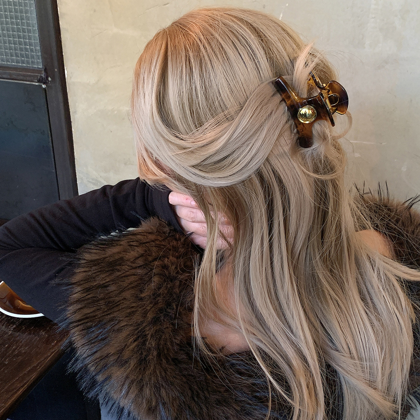 琥珀复古 独特漂亮头发抓夹女发量少金色圆片盘发鲨鱼夹发饰中号,饰品/流行首饰/时尚饰品新,发饰,淘宝优惠券,粉丝福利购,淘宝优惠卷