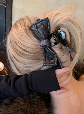 高级咖 超级好看的复古皮质蝴蝶结抓夹大号发量大后脑勺鲨鱼夹