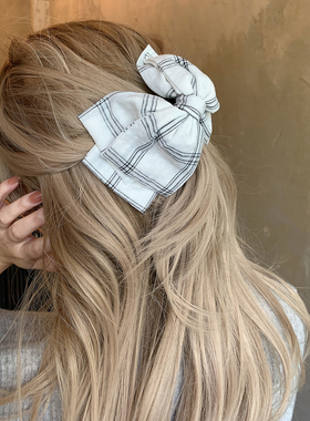 时髦感格子 2026巨好看的抓夹双层蝴蝶结半扎发鲨鱼夹发饰慵懒风