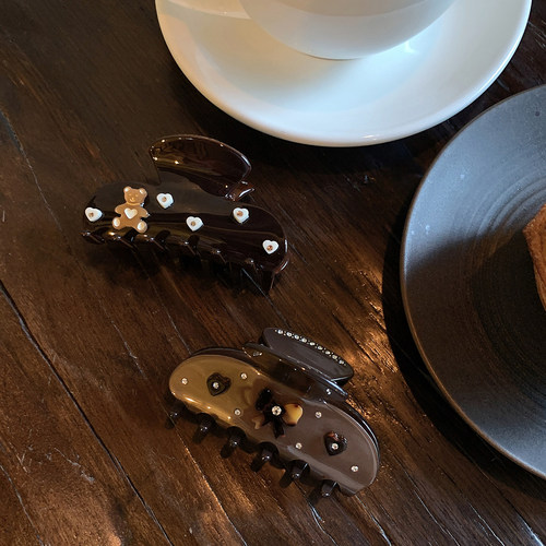 可可棕设计款蝴蝶结小熊抓夹