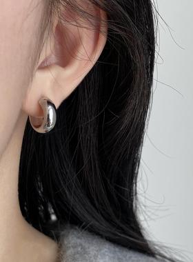 Aaim 简约时髦百搭小耳圈日常佩戴率高的耳环光面高级感c形耳饰