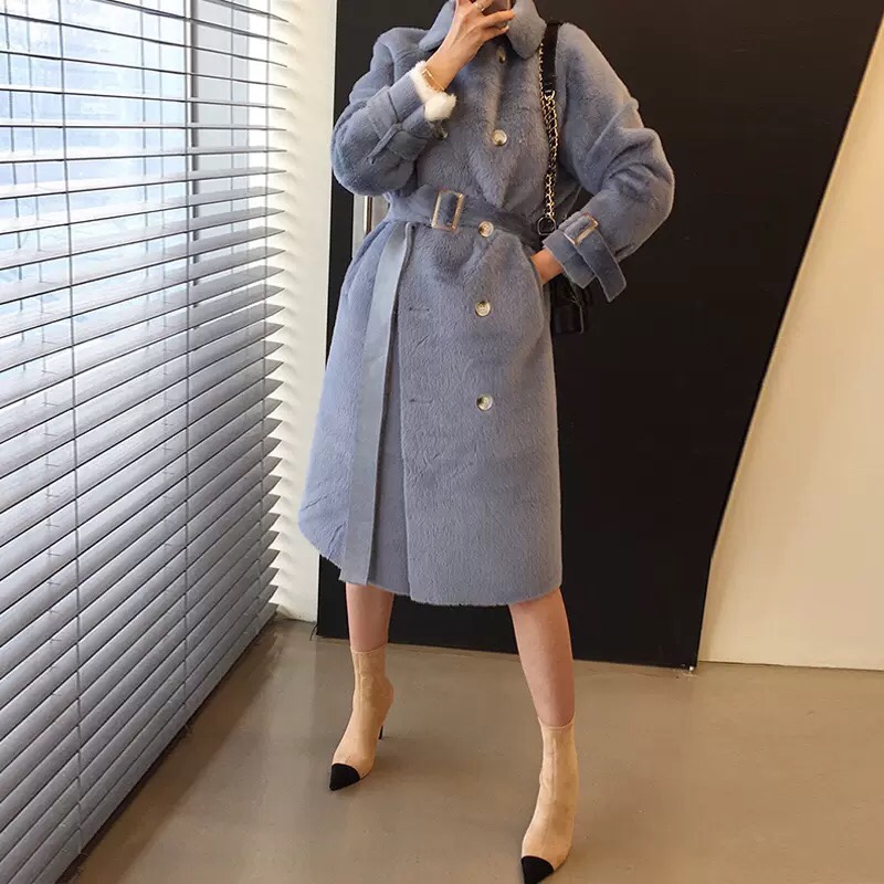 三小姐的咖啡赫本风网红仿水貂绒毛呢外套2026新款女冬中长款大衣