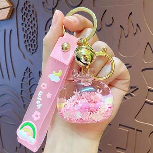 创意亚克力皇冠雪花入油钥匙扣女精致书包挂件汽车钥匙链礼品