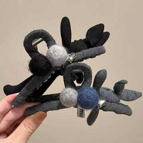 双面兔子抓夹女高级感东大门鲨鱼