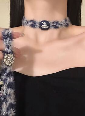 毛绒镶钻圆形太阳项链港风百搭