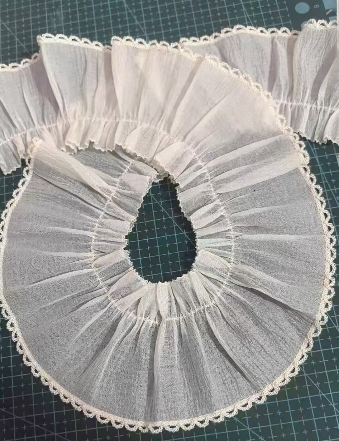 7厘米宽  对丝波浪月牙边褶皱镶边服装服饰窗帘床笠DIY 花边辅料