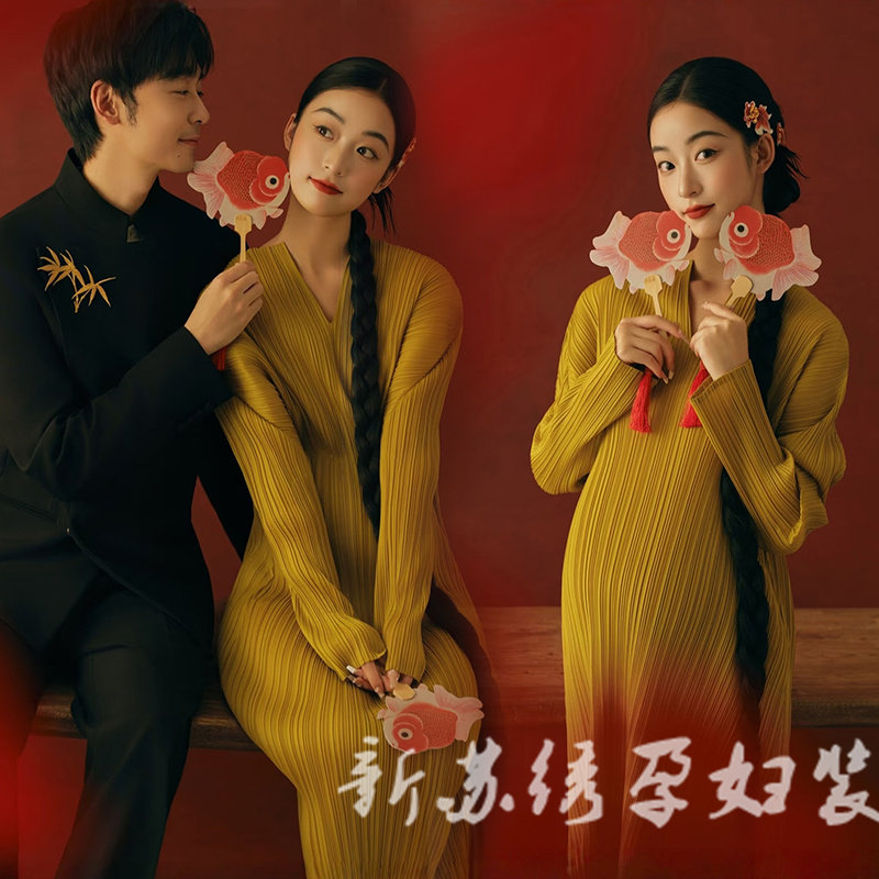 情侣孕妇中式国风礼服摄影拍照服
