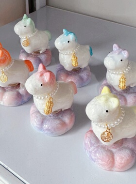 景德镇结晶釉旋转小马陶瓷摆件