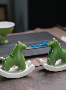 陶瓷绿马茶宠摆件精品
