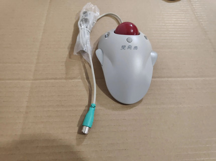 双飞燕WWT一5轨迹球鼠标Ps2口  包邮