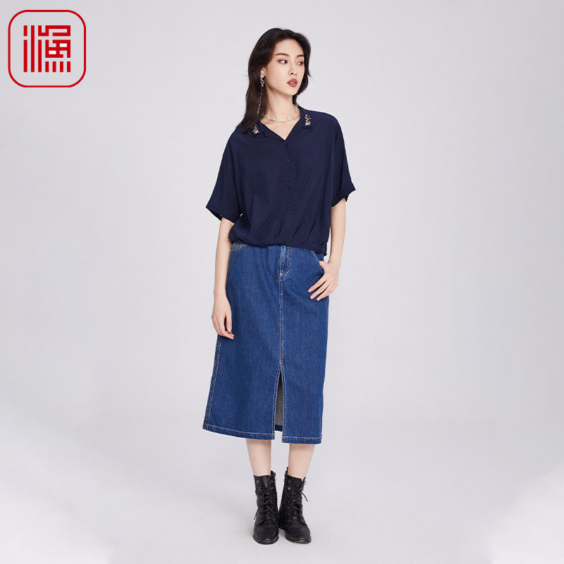 牌女装2025夏季新款衬衫气质小翻领精致刺绣套头上衣蝙蝠短袖衫