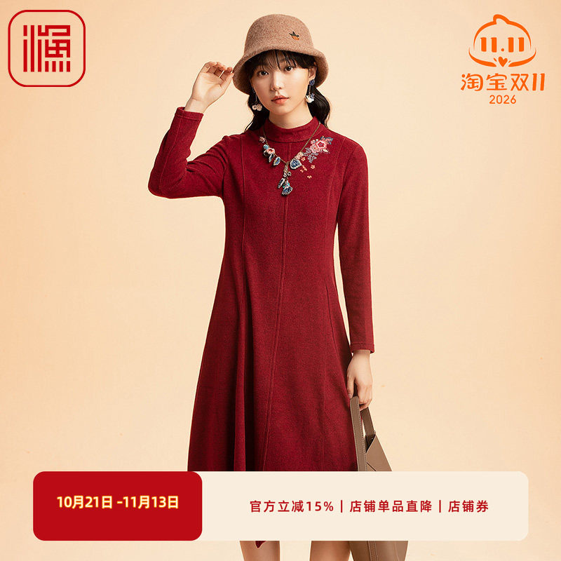 渔牌女装新款秋冬装绒感针织绣花修身中高领连衣裙女FGED0042