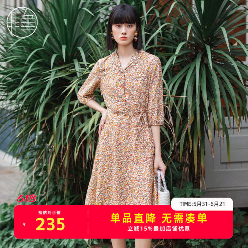 小碎花文艺复古中长款连衣裙