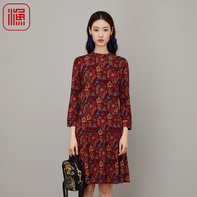 渔牌女装秋装女新款立领印花长款雪纺弹力连衣裙子FGFD0036