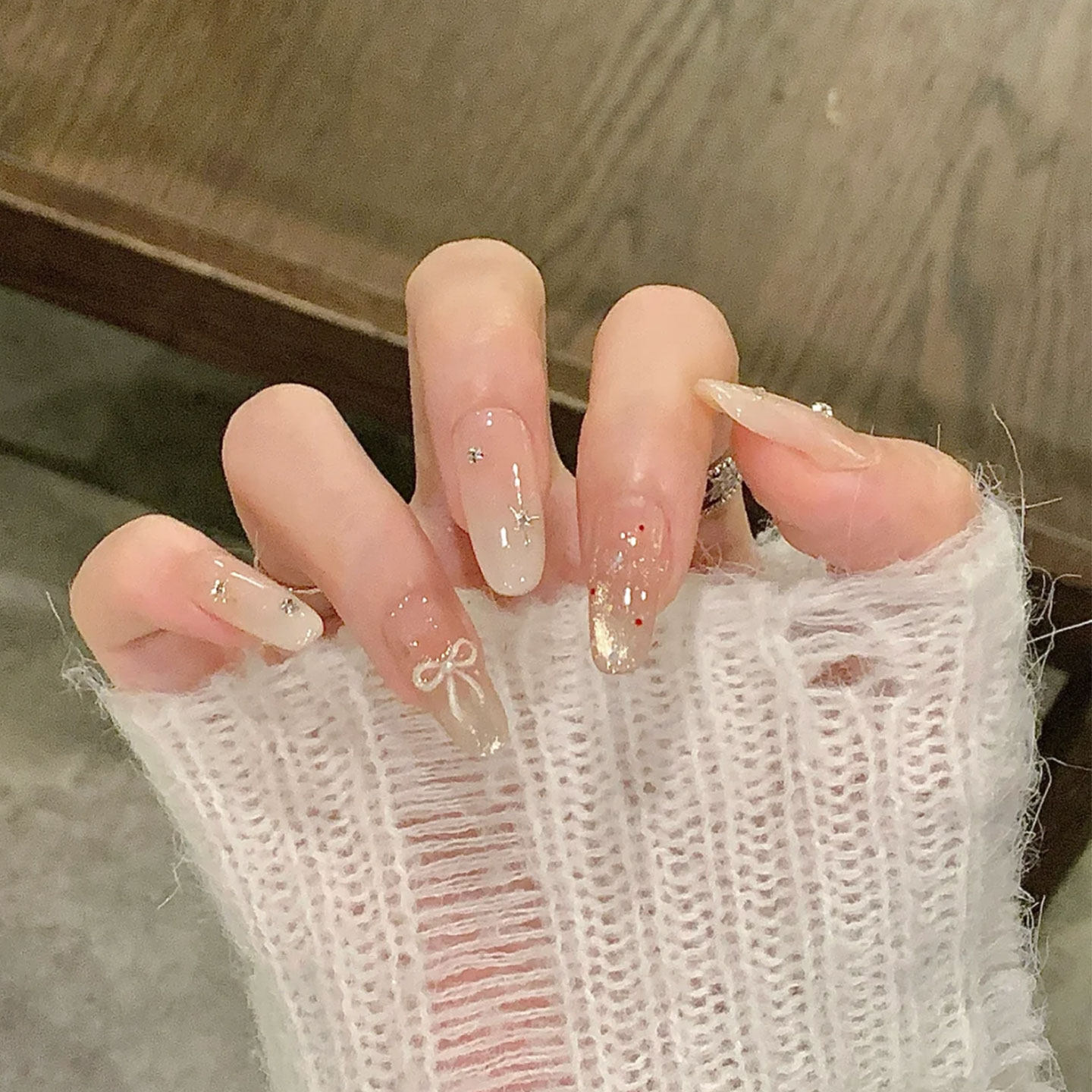 冰糯渐变清透显白手工穿戴甲