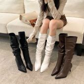 2025年秋冬季 新款 欧美尖头褶皱高筒长靴女细跟蛇纹堆堆靴高跟