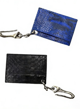 AQUADEVIDA Crystal漆面蓝黑蟒蛇鳞皮枪铜五金八字蛇钩卡包男女潮
