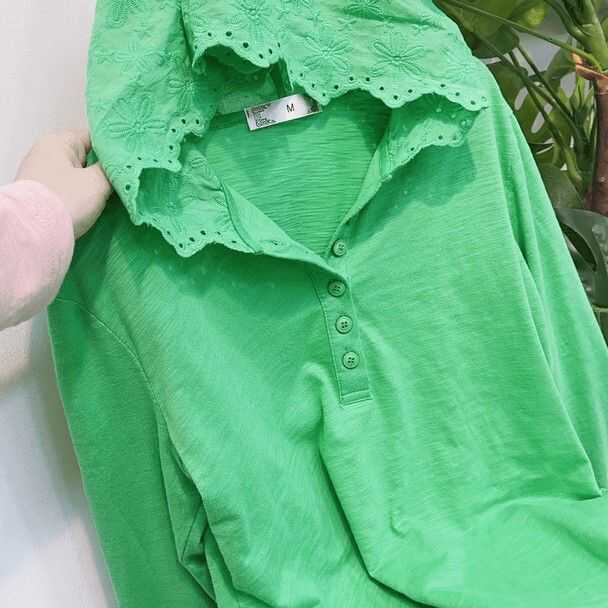 欧洲站钩花洋气连帽衬衫