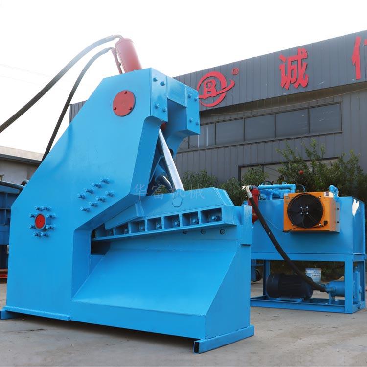 出口泰国废铁鳄鱼剪切机200吨虎头剪切机自行车架剪切机