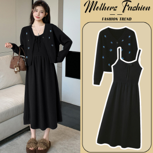 孕妇连衣裙黑色套装 高级感针织吊带裙毛衣外套两件套 秋冬2025新款