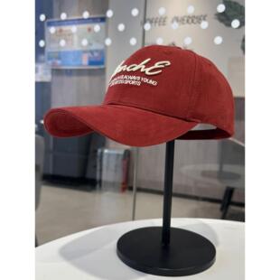 韩版时尚刺绣字母硬顶有型棒球帽男女同款本命年红色显脸小鸭舌帽