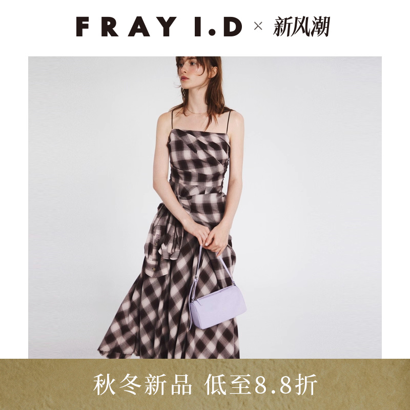 初上市价格1555元