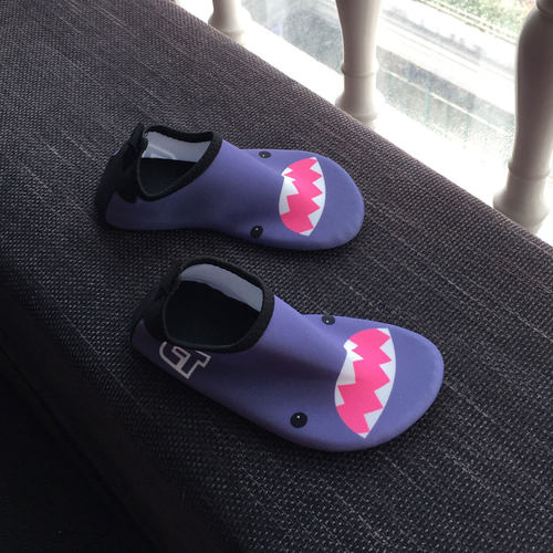 韩版沙滩鞋防滑防割涉水海边