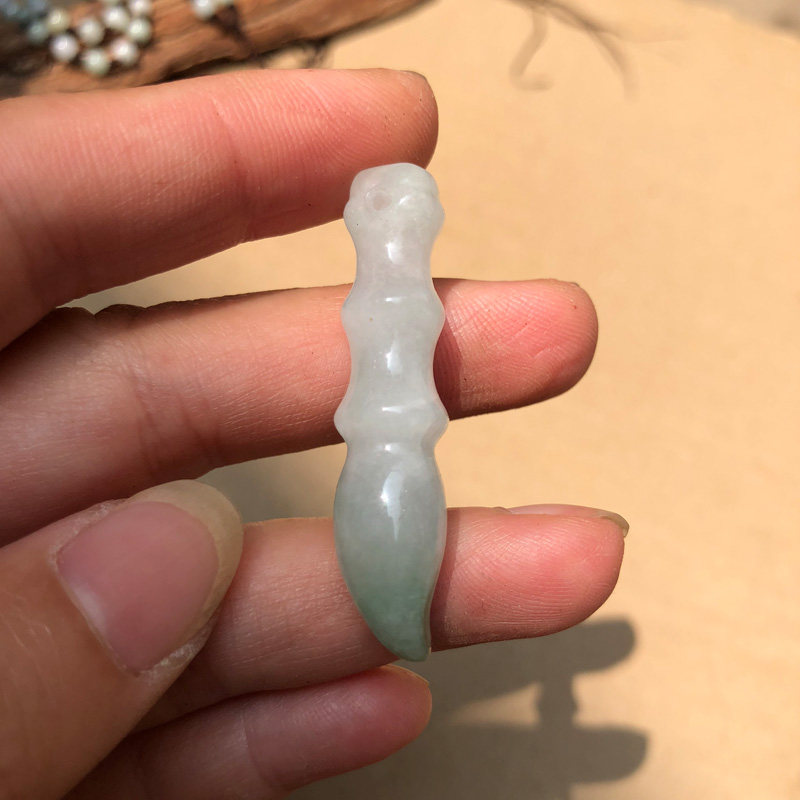翡翠吊坠男女项链玉石挂件证书