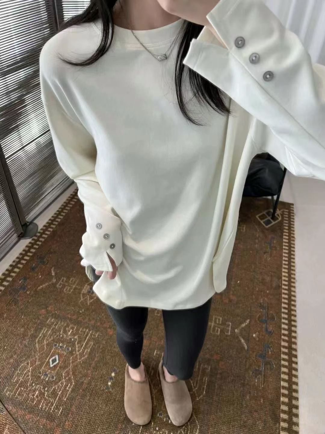 韩版品质宽松遮肚上衣袖扣长袖中长款t恤女2025冬季新款加绒打底