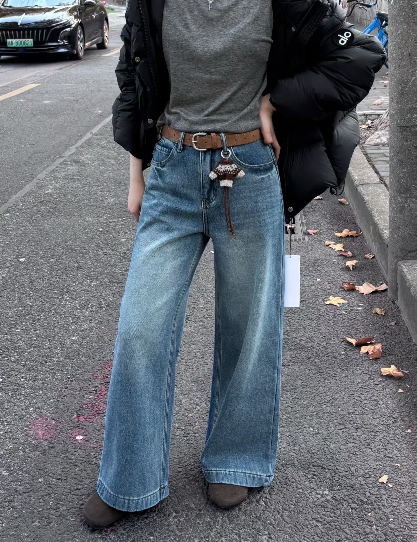 欧货2025冬季新款高腰显瘦直筒牛仔裤女宽松百搭阔腿裤长裤子