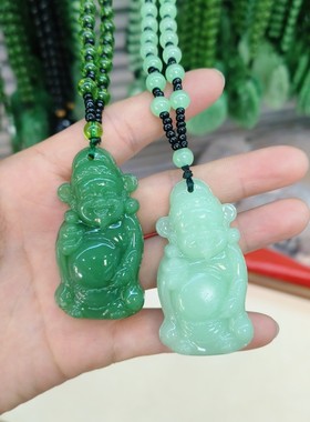 新款财神项链仿玉浅绿玉吊坠