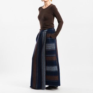 城市山民UrbanTribe2025冬女式羊毛色织条纹松紧腰半裙CF89186