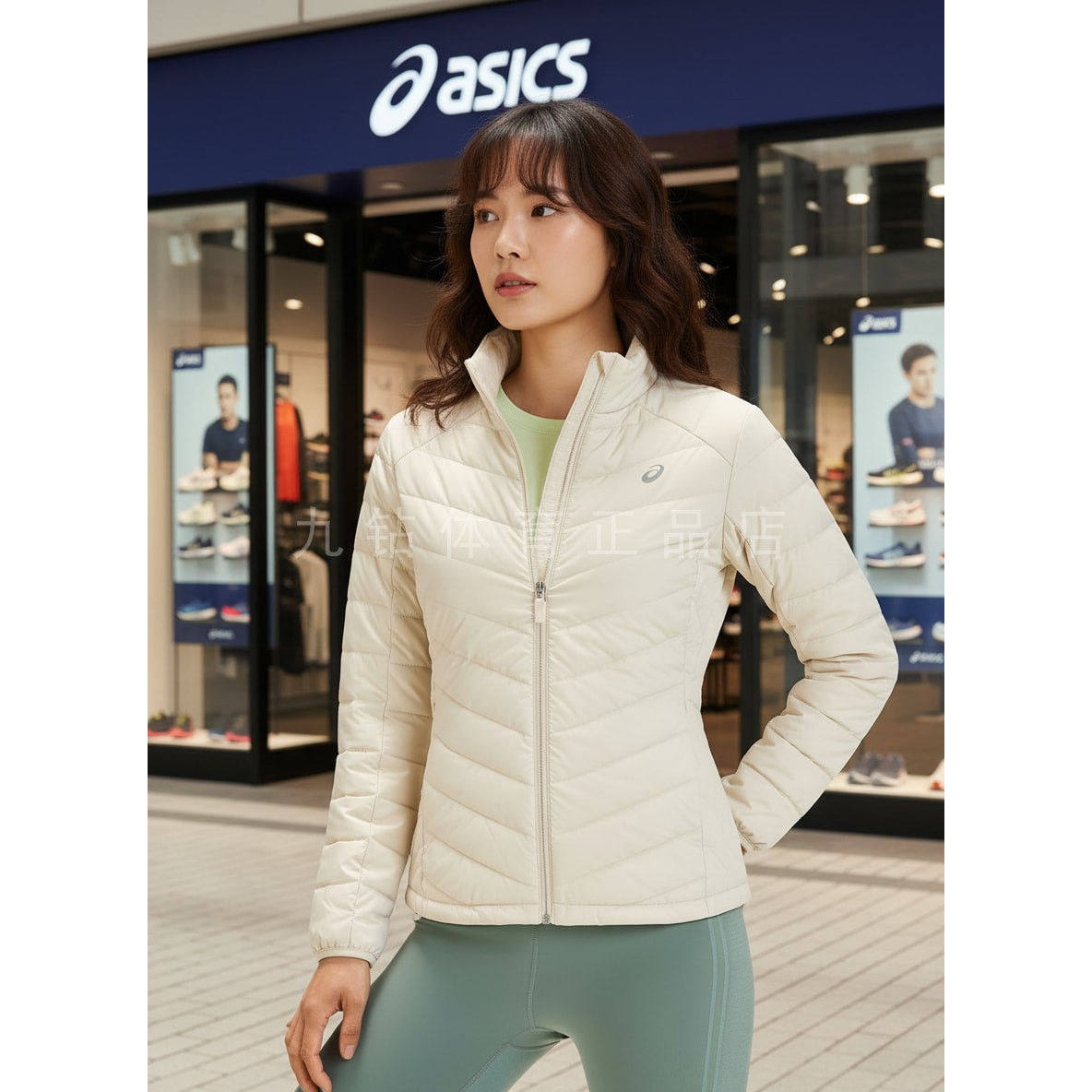 亚瑟士女士保暖羽绒服