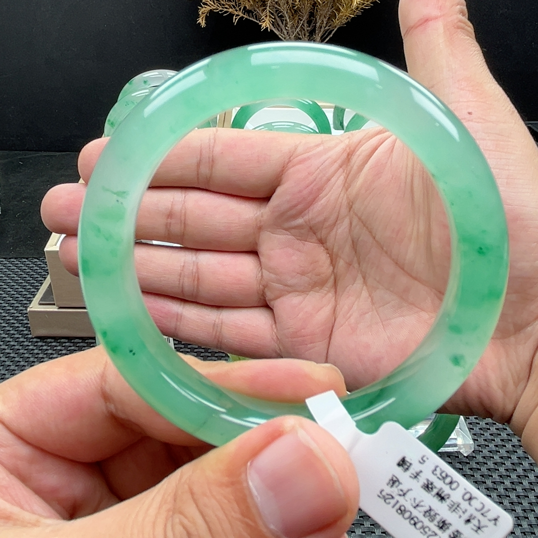 53圈口非洲翠手镯