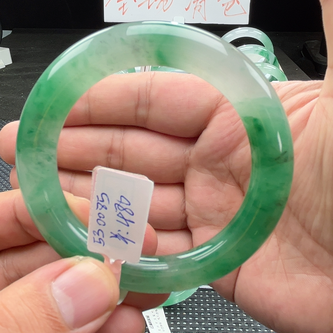 5253圈口圆条非洲翠手镯