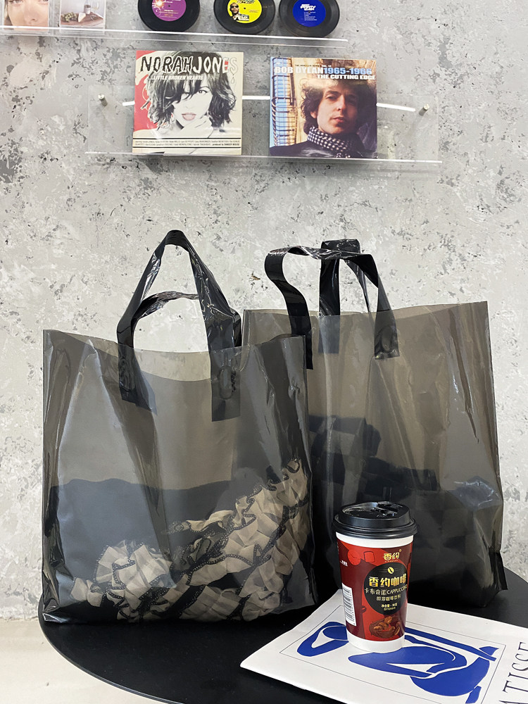 高档塑料手提服装店袋子加厚定制