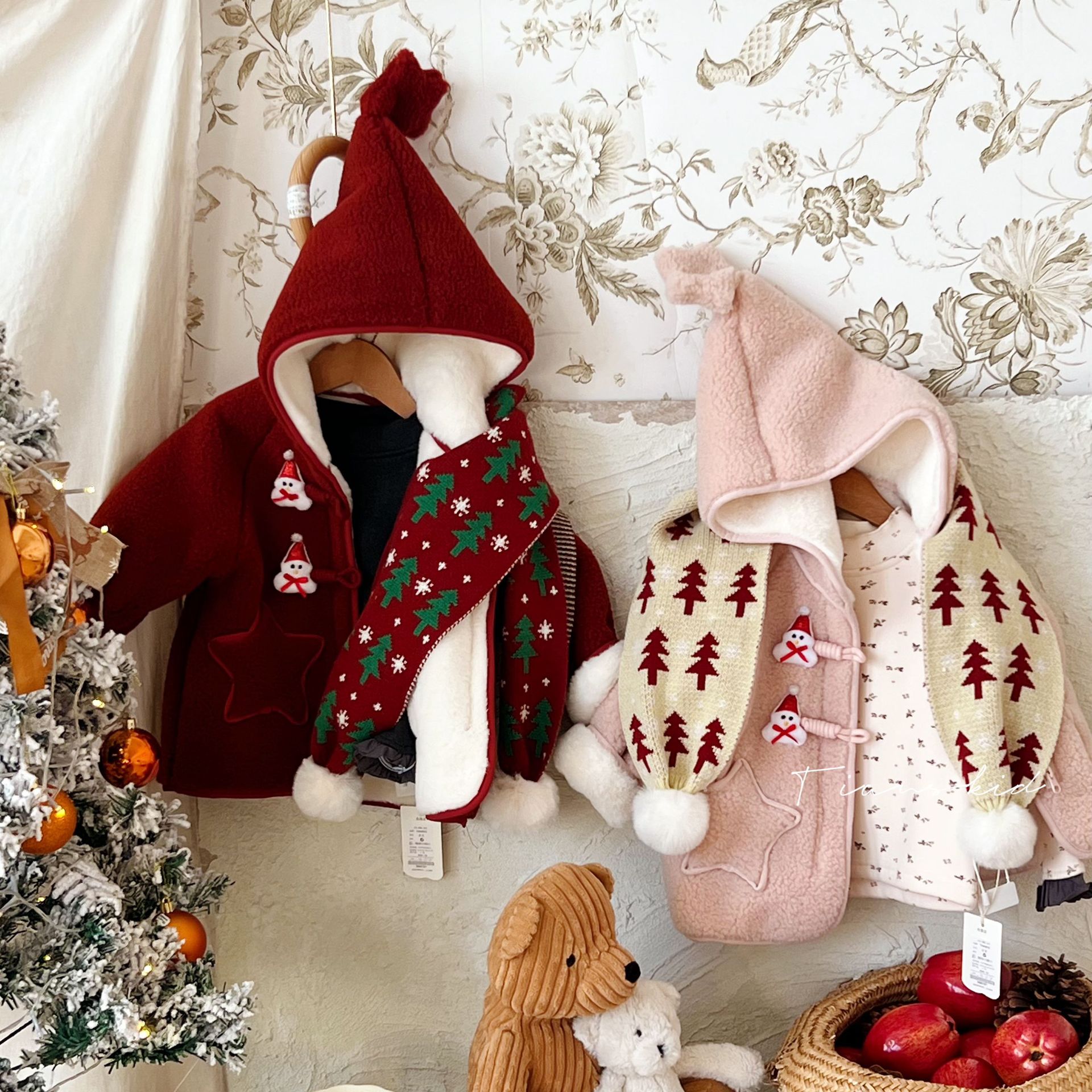 儿童外套秋冬女童外套红色宝宝外套加绒加厚儿童童装圣诞衣服女童