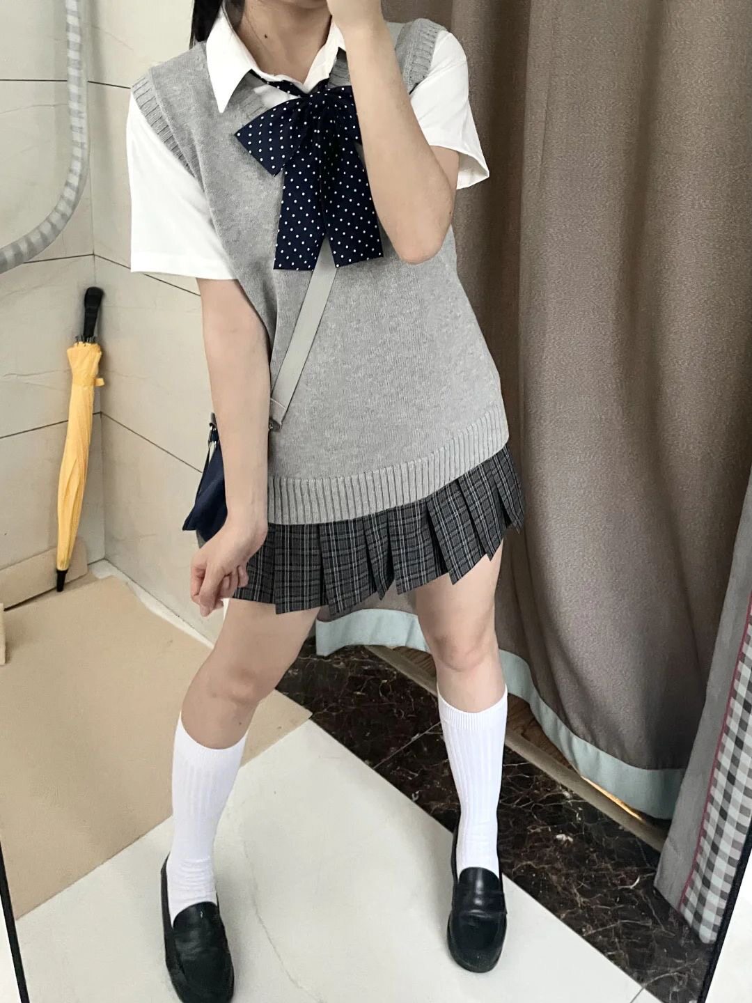 小个子jk背心马甲上衣学生基础叠穿V领针织衫毛衣学院风少女百搭