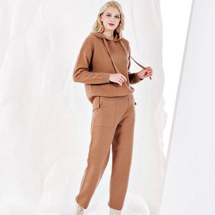 白领秋冬女士中驼羊毛强缩绒带帽长袖套衫YMRONG21-202